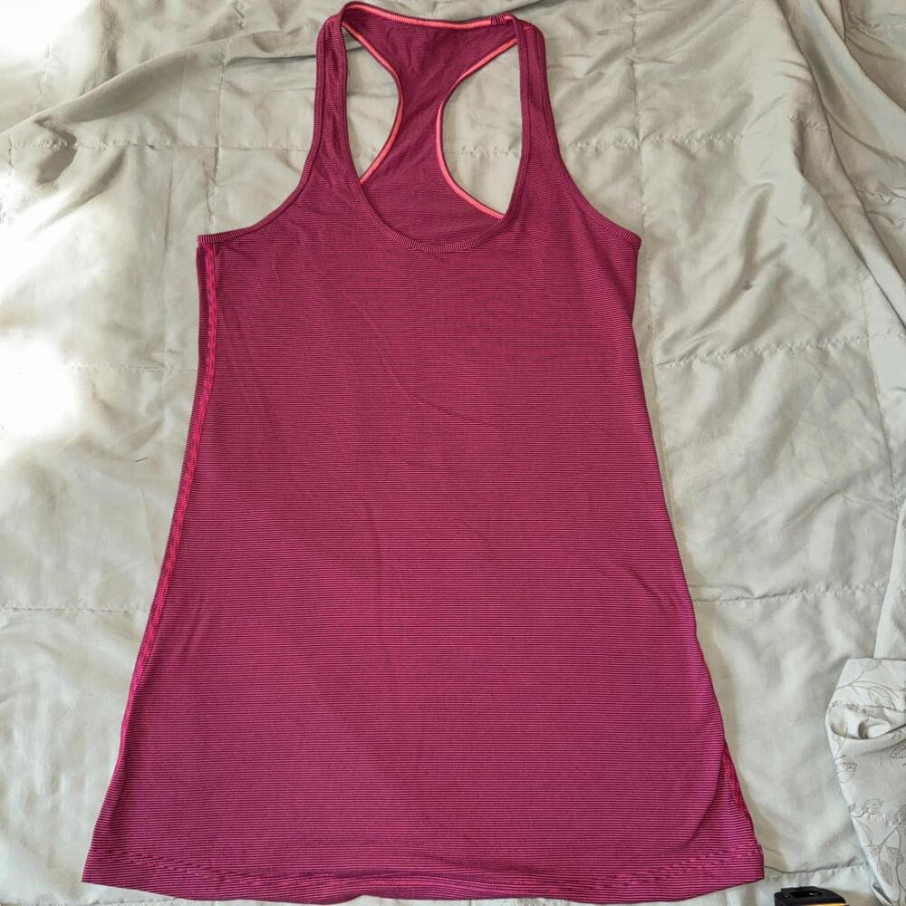 Lululemon Athletica Size 6? Cool Racerback Tank Cranberry Stretch Yoga Luon